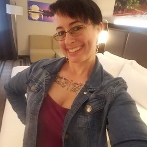 Meet your Posher, Tracey-lynn